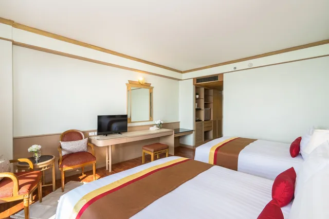 غرفة سوبيريور عائلية بسريرين كوين، COSY BEACH HOTEL 8/10