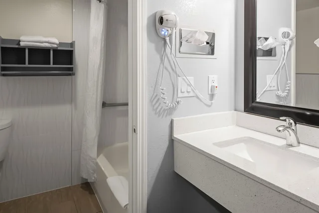 غرفة بسريرين كوين، Sand Dollar Inn 8/10