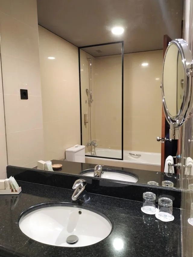 غرفة كلاسيكية بسرير مزدوج، Azoris Royal Garden - Leisure & Conference Hotel 4/5