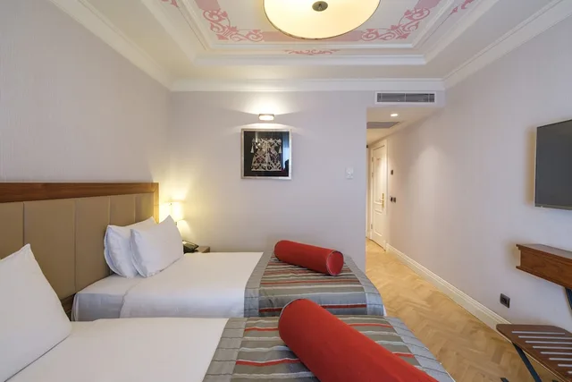غرفة سوبيريور بسريرين منفصلين، Golden Age Hotel Taksim 1/10