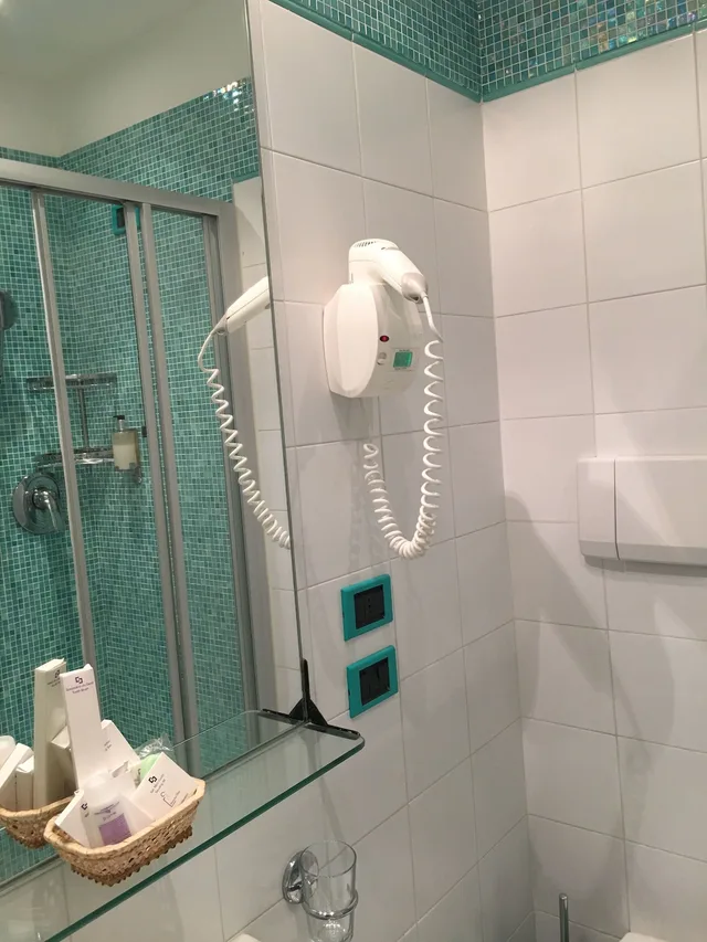 Standard, Triple, 1 Double and 1 Single Bed, GREEN PARK HOTEL 7/9
