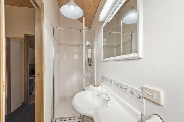 استوديو اقتصادي بسرير كوين، Coachhouse Marina Resort 5/6