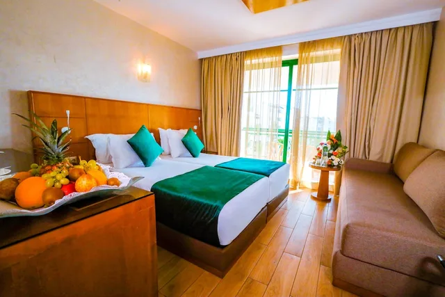 غرفة سوبيريور بسريرين منفصلين مع أريكة، Argana Hotel 5/10