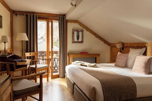 غرفة سوبيريور بسرير مزدوج أو سريرين منفصلين بإطلالة على الجبل، Auberge Du Manoir 3/9
