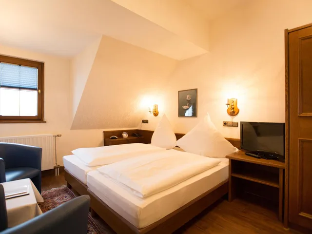 غرفة قياسية بسرير كينج، HOTEL MULLER 5/10