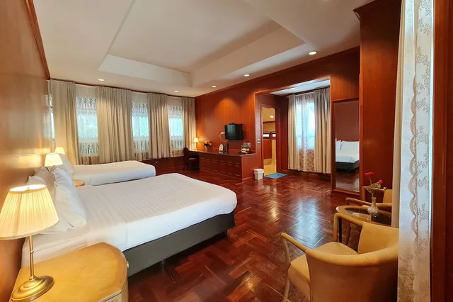 غرفة رباعية بسريرين مزدوجين، Phuphaphung Resort 2/4