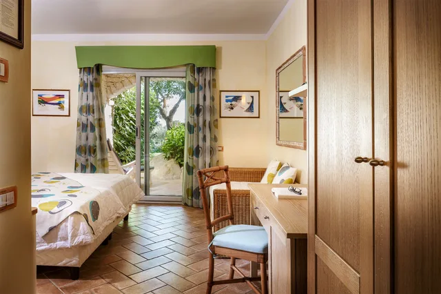 غرفة كلاسيكية بسرير كوين، Cruccuris Resort - Adults Only 5/8