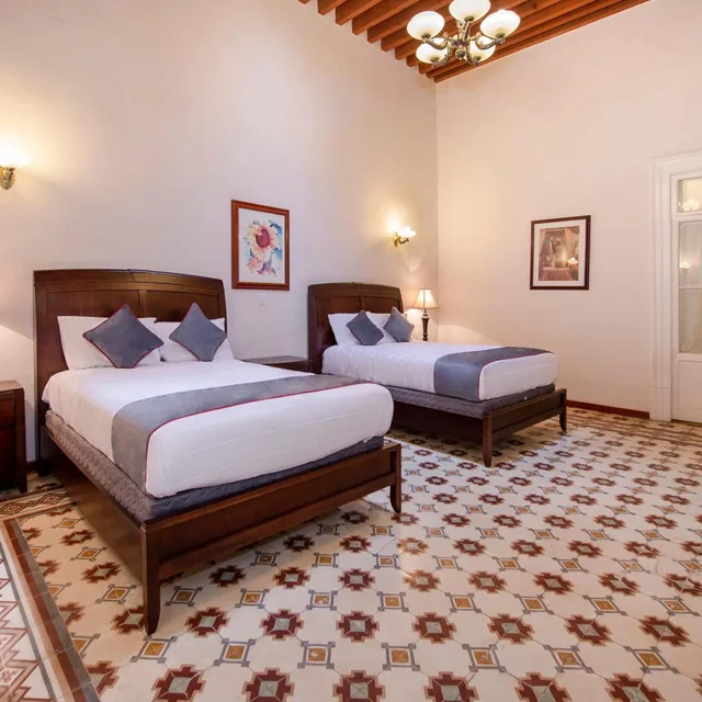 2 Bedrooms, Suite, Hotel Senorial 2/8