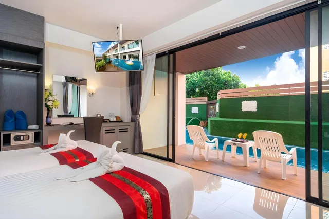 2 Bedrooms, Family, King and Twin Beds, Pool Access، The Thames Pool Access Resort 2/6