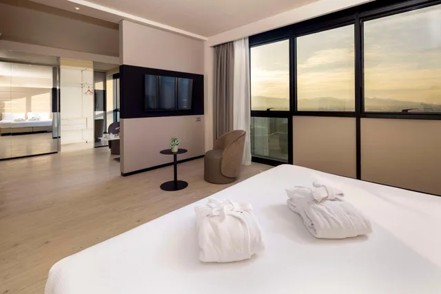 Junior Suite, Deluxe, Best Western Plus Tower Hotel Bologna 1/9