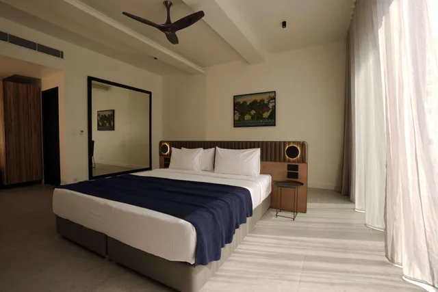 جناح، Resort Country Club, Manesar-WorldHotels Distinctive 1/10