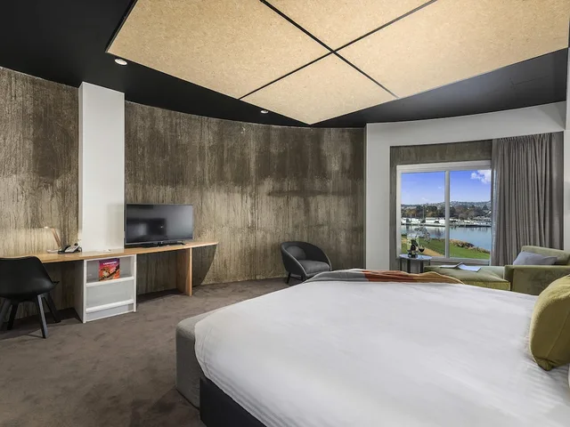 River, Deluxe, King Bed، Peppers Silo Launceston 2/10