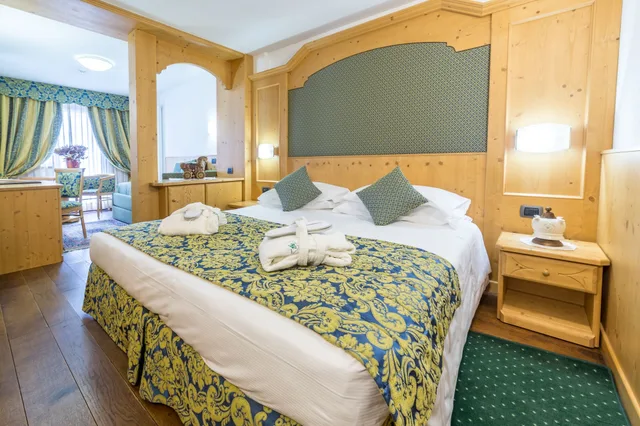 غرفة عائلية بسرير كوين وسريرين منفصلين بغرفتي نوم، Hotel Excelsior Planet 2/10