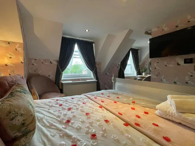 لوفت بسرير مزدوج، OYO The Townhouse 2/10