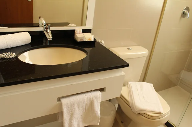 غرفة فاخرة ثلاثية بثلاثة أسرّة، Grande Hotel Petropolis 3/3