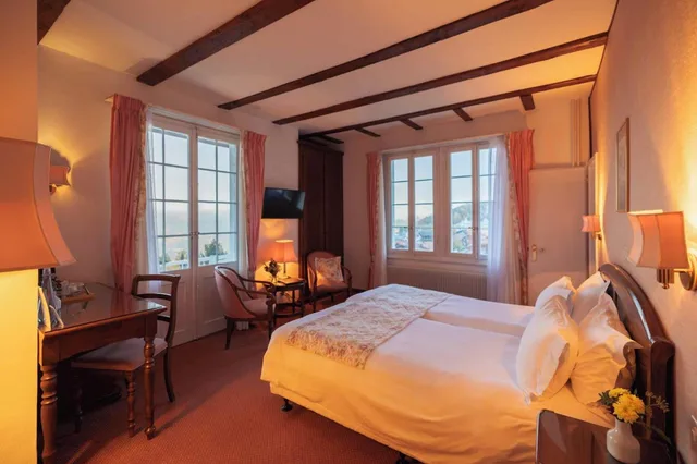 غرفة ديلوكس بسرير مزدوج، Hotel Regina Wengen 1/4