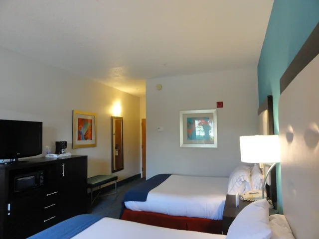 Standard, Single Bed, Holiday Inn Express Hotel Suites Destin E Commons Mall Area 6/10