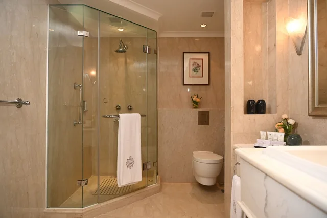 Grand, Heritage, King Bed، The Imperial New Delhi 5/6