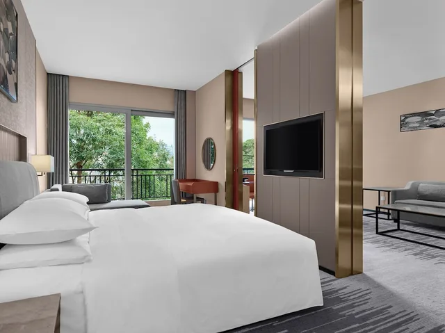 جناح كلوب ديلوكس بسرير كوين، Dongguan Forum Hotel and Apartment 2/4