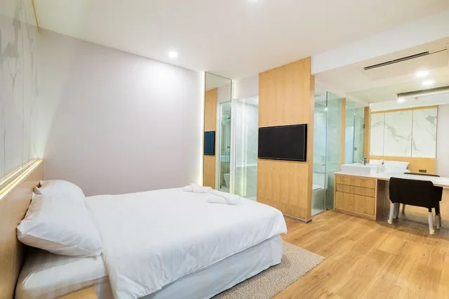 غرفة قياسية بسرير كوين، Artino Hotel 1/2