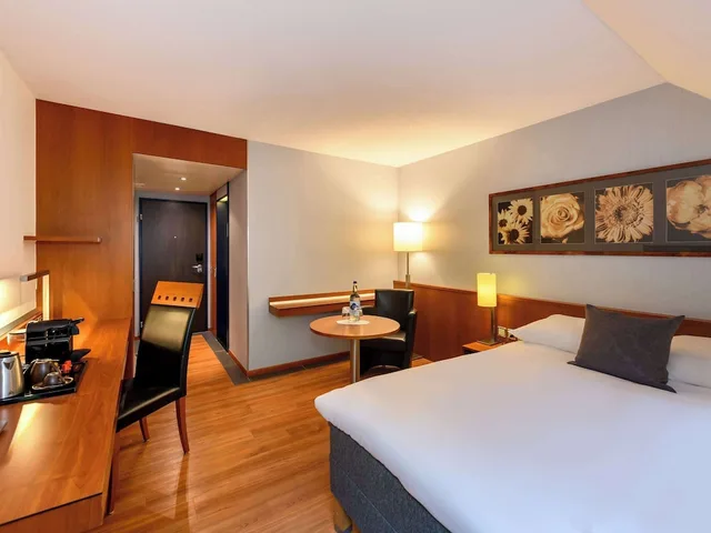 Sleep, Twin Beds، Movenpick Hotel Egerkingen 2/9