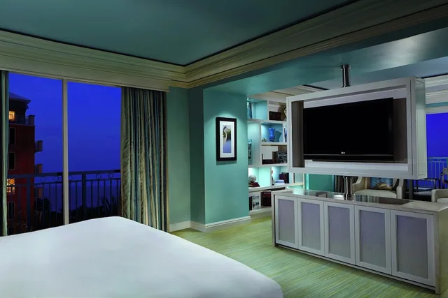Presidential, Suite, King Bed, Ocean Front, The Ritz Carlton Key Biscayne 5/10