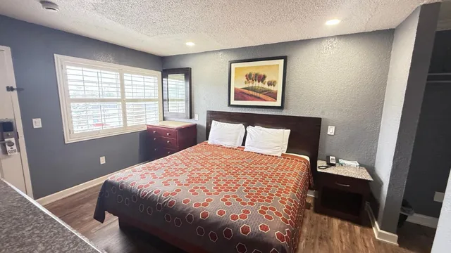 غرفة بسرير كينج، Fireside Inn Santa Cruz 6/10