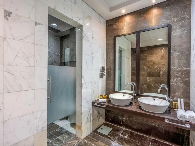 2 Bedrooms, Senior, Suite، Rixos The Palm Luxury Suite Collection 6/6