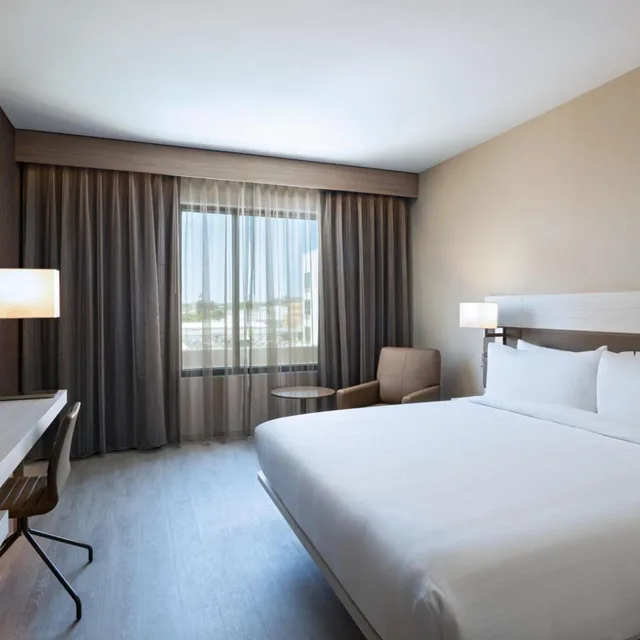غرفة بسرير كينج بإطلالة على المدينة، Ac Hotel By Marriott Waco Downtown 3/5