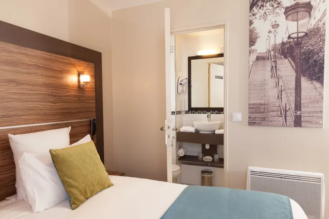 غرفة كومفورت بسرير كوين، Hotel Apolonia Paris Montmartre, Sure Hotel Collection by BW 6/9