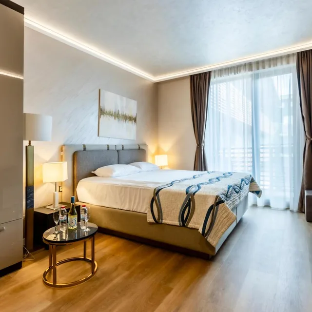 غرفة بسرير كينج بشرفة، Galeon Apart Complex 8/10