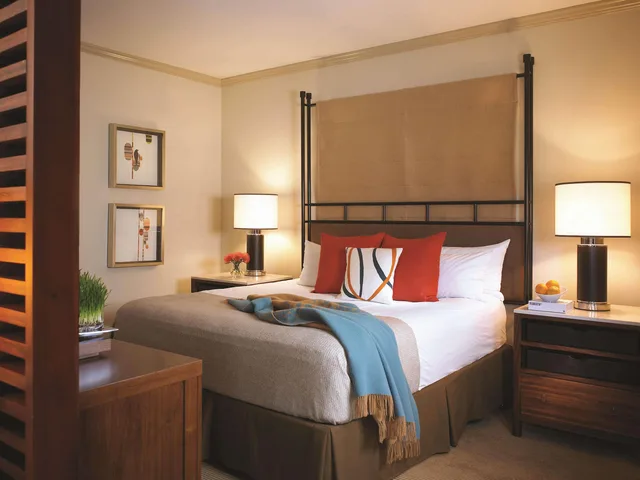 Junior Suite, King Bed, Golf Course View، Fairmont Scottsdale Princess 1/2
