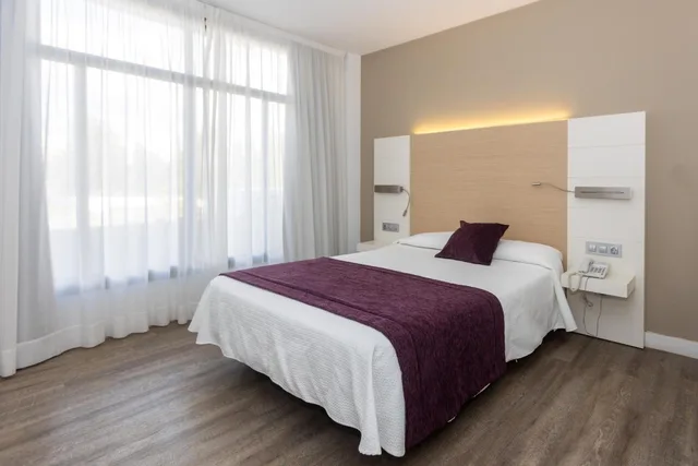 Room, Double Bed, No Balcony, Annex, Hotel Mariant 1/9