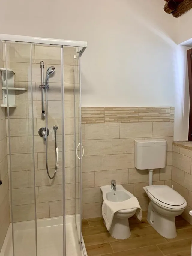 غرفة أساسية ثلاثية بسرير مزدوج وسرير فردي، Agriturismo Sant Agata 5/6