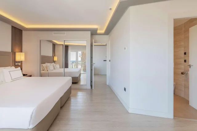 جناح جونيور بسرير مزدوج، Melia Alicante 6/10