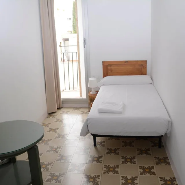 Room, Single, External Bathroom، Hotel Pigal 8/16