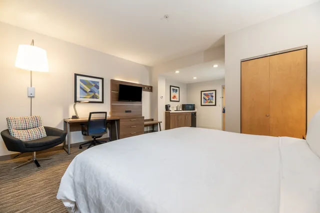 غرفة قياسية بسريرين كينج، Holiday Inn Express Hotel And Suites Fremont Milpitas Central 9/10