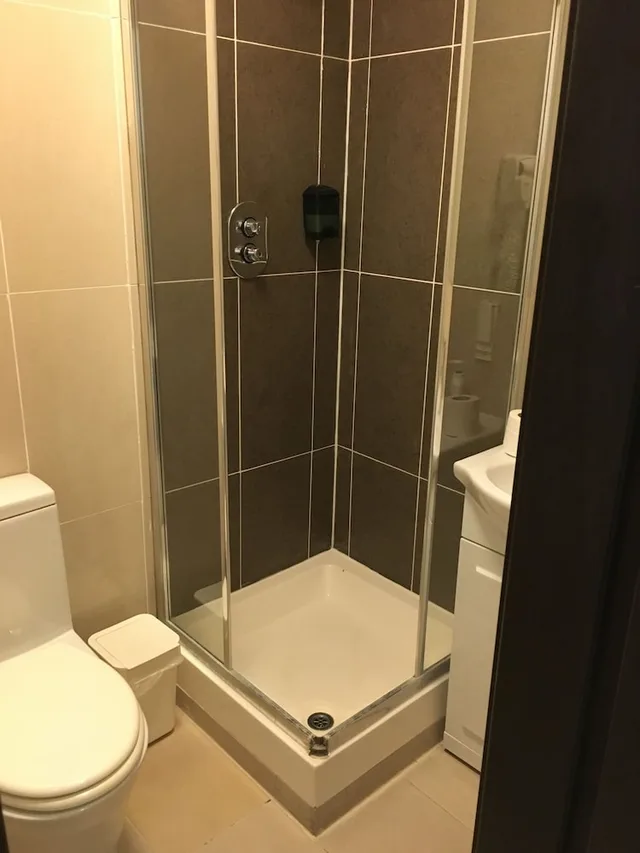 Luxury Double room, The Royale Chulan Hyde Park 6/9