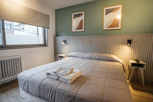 غرفة بسرير مزدوج، M382 Hotel Bariloche 2/5