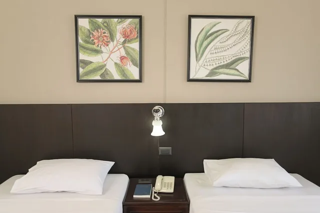 غرفة سوبيريور بسريرين منفصلين، YMCA International Hotel 2/3