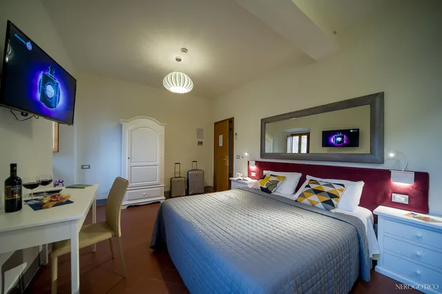 غرفة سوبيريور بسرير مزدوج أو سريرين منفصلين، Chiostro Delle Monache - Hostel Volterra 1/6