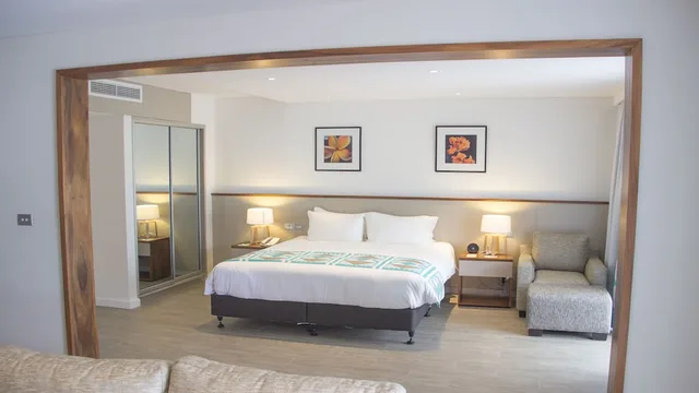 Suite, 2 King Beds, Parliament View، Holiday Inn Suva 2/10
