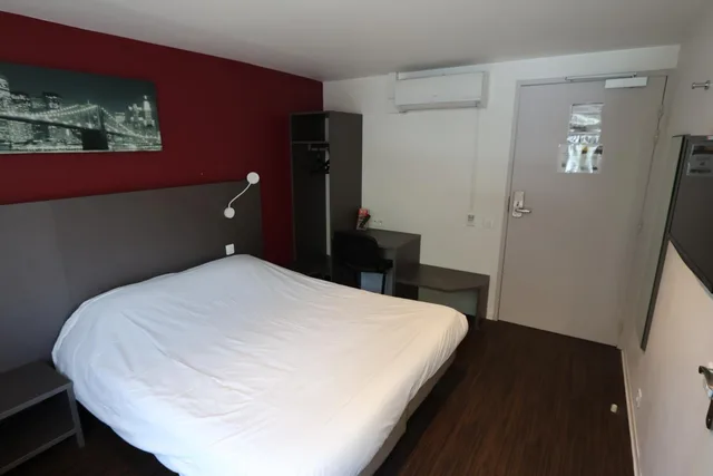 غرفة بسرير مزدوج لذوي الإعاقة، Brit Hotel Montpellier Euromedecine 4/9