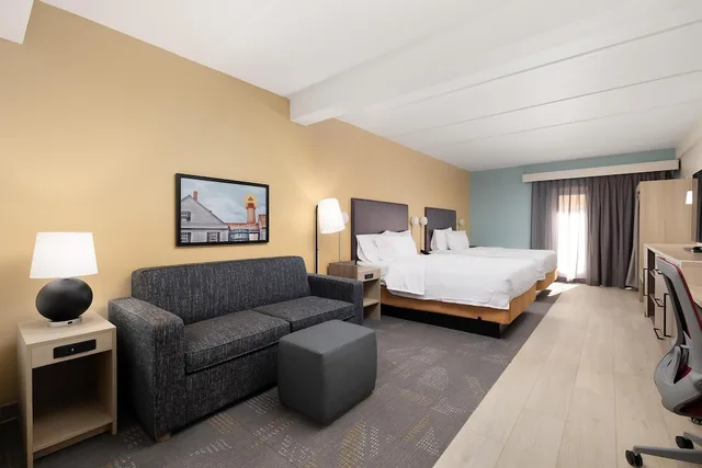 استوديو بسريرين كوين لذوي الإعاقة، Home2 Suites by Hilton South Padre Island 3/5