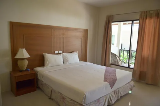 بنغل، Nakara Long Beach Resort 2/5
