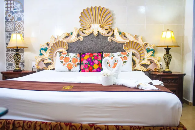 غرفة قياسية بسرير مزدوج بإطلالة على المسبح، Hotel Palacio Canton 7/10