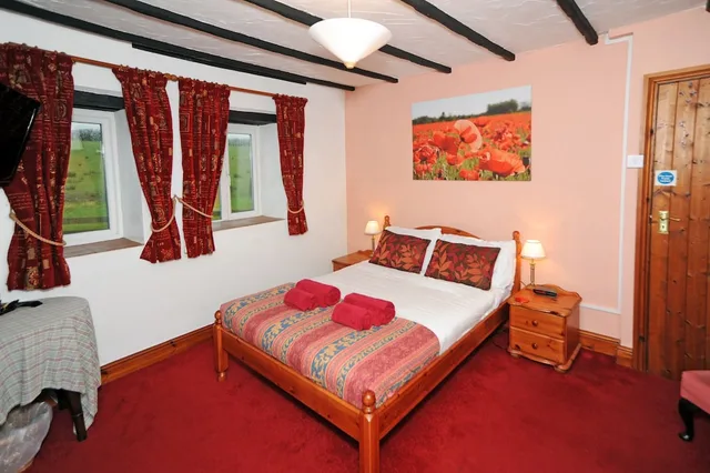 Room, Double Bed, The West Country Inn 3/4