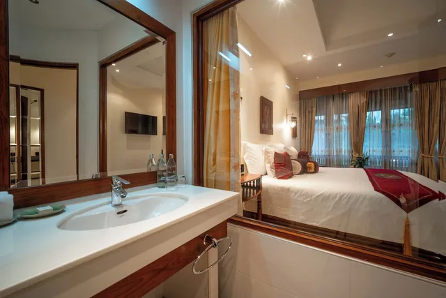 غرفة تنفيذية بسرير مزدوج بإطلالة على المسبح، Kodchasri Thani Hotel Chiangmai 9/10