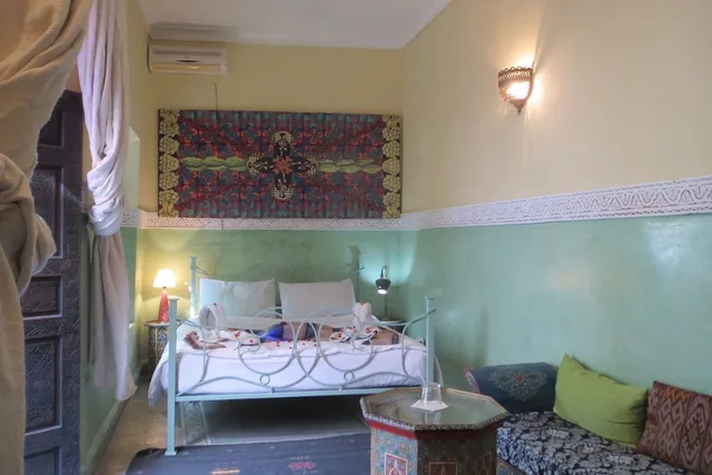 Mezzanine, Comfort, Queen Bed, Courtyard View، Riad Maizie 9/10