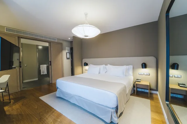 غرفة سوبيريور بسريرين منفصلين، BARCELO OVIEDO CERVANTES 7/9